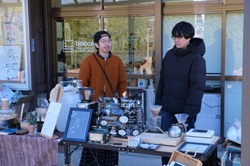 のきしたフリマの出店の様子の写真