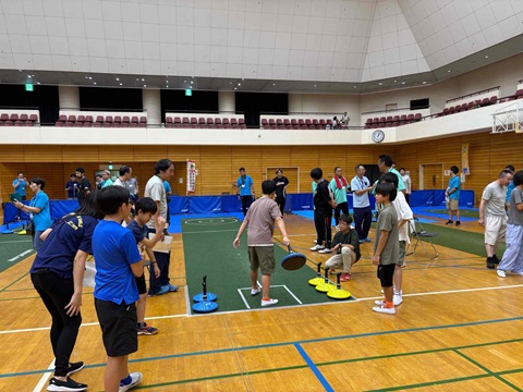 ユニカールの試合をしている画像