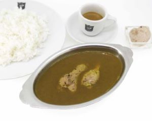 有限会社ミスズの骨付きチキンカレー