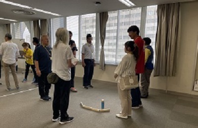 対戦する様子