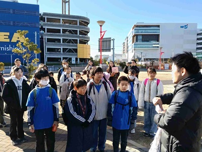 現地集合の様子