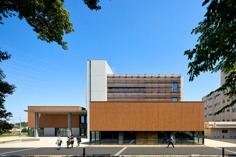 麗澤大学　画像