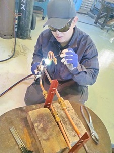 冷媒配管ガス溶接