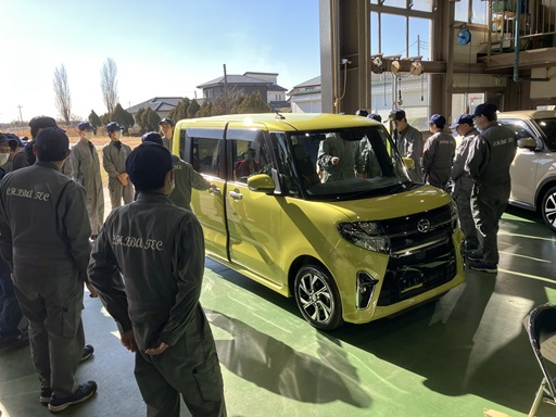 寄附車両の見学