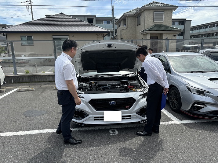 エンジンルーム見学