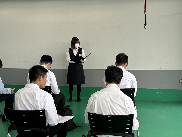 会社説明の様子