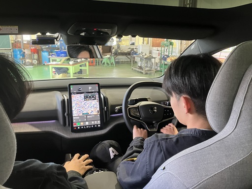 車室内の見学２