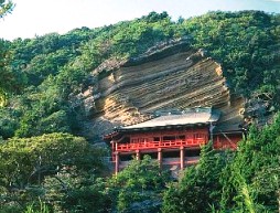 船形崖観音