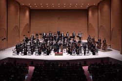 千葉交響楽団によるコンサートでの演奏写真