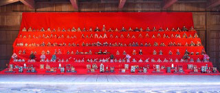 Bikkuri Hinamatsuri