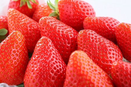 Lots of strawberries