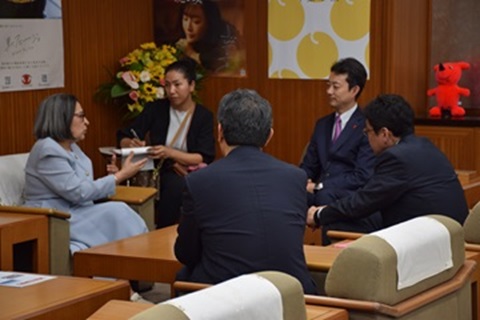 知事と駐日キューバ共和国特命全権大使との面談