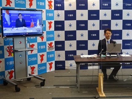 桃園市長との会談の様子