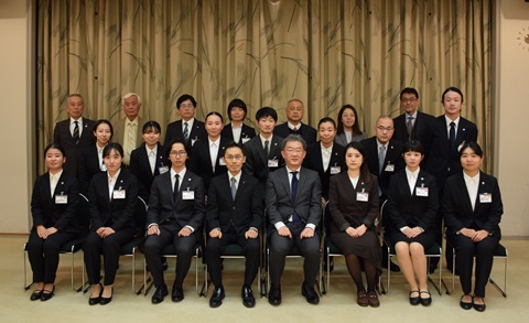 JICA海外協力隊（2025年度2次隊）副知事表敬訪問記念写真