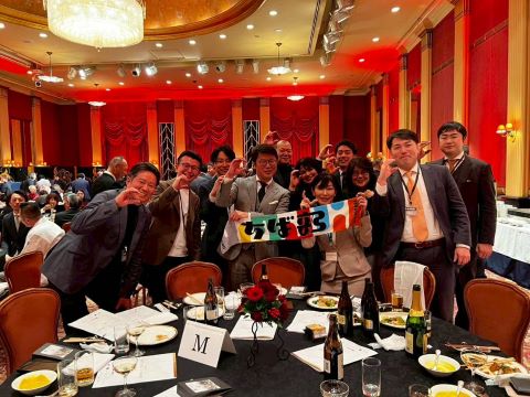 イベントの記念写真の画像