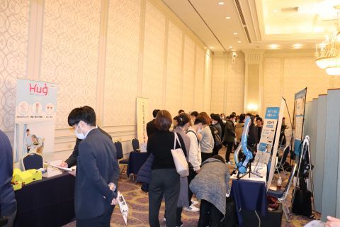介護用ロボットの展示