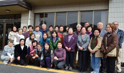 湖北台八丁目見守りの会の集合写真