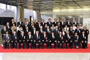 平成30年文化の日千葉県功労者表彰受賞者の皆さんと知事の記念写真3