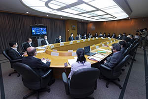 第42回千葉県新型コロナウイルス感染症対策本部会議の様子