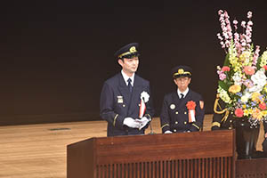 第73回千葉県消防大会であいさつする知事