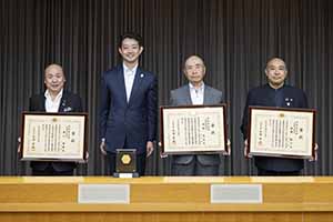 千葉県建築学生賞協議会の表敬訪問の様子