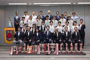 令和5年度全国高校総体の優勝チーム・優勝者の表敬訪問の様子