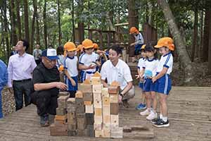 千葉県自然環境保育認証団体の視察の様子