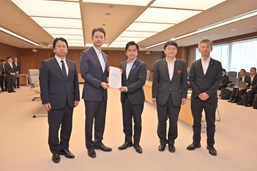 高病原性鳥インフルエンザ対応に関する緊急要請 防衛省の写真