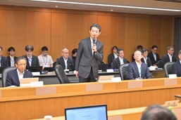 令和7年度第1回千葉県行政改革審議会の写真
