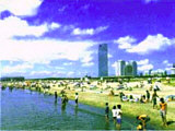いなげの浜での海水浴