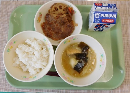 神崎町の学校給食