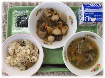 おおたかの森中学校の給食の写真