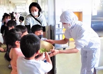 【5月】食育体験学習の様子