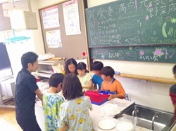 野菜の育て方についての授業