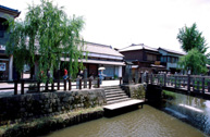 香取市佐原地区伝統的建造物群と小野川の運河景観