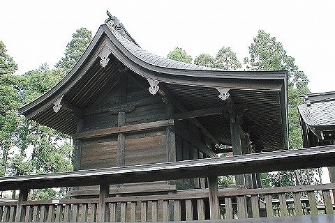 府中日吉神社本殿