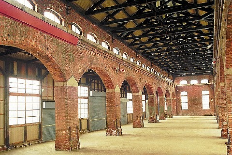 旧鉄道聯隊材料廠煉瓦建築内部