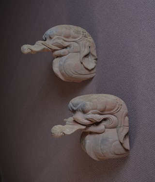 心巖寺木鼻「象」