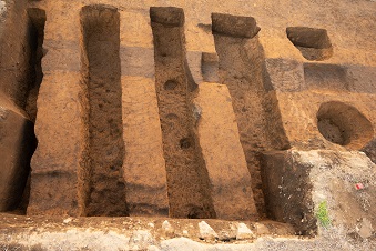 特異な掘立柱建物跡