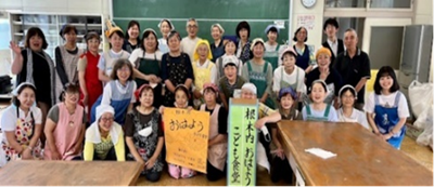 ボランティアの方の集合写真