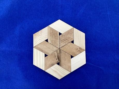 木工班作品鍋敷き