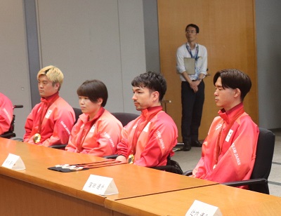 佐野選手、小川選手、鈴木選手、窪田選手の画像