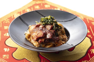 山容水態と発酵~千葉県産猪肉の獅子頭と季節野菜の発酵唐辛子煮込み~の画像