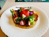 大原産地ダコと季節野菜の黒アヒージョ バーニャカウダ風の画像