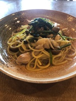 ３種のキノコとほうれん草の醤油パスタの画像