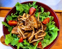 千葉県産豚のプーアル茶角煮丼の画像
