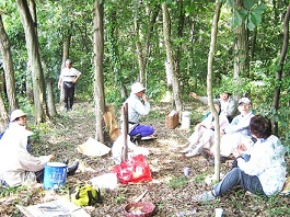 粟野の森の会