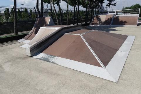 塩浜第二公園スケートボード場
