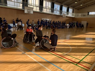 体験会（選手とタックル体験）