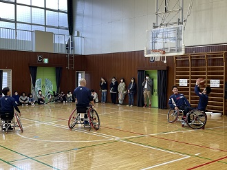 実技披露